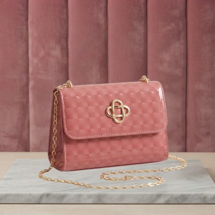 Cartera con cadena
